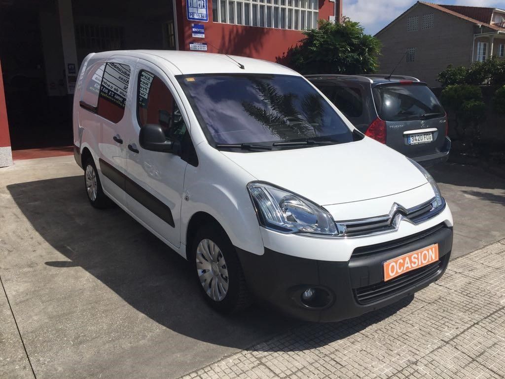 Citroën Berlingo L2 Maxi 1.6Hdi 92CV: VEHÍCULOS de Ocasión A Lagoa Ribadumia Citroën Berlingo L2 Maxi 1.6Hdi 92CV: VEHÍCULOS de Ocasión A Lagoa Ribadumia
