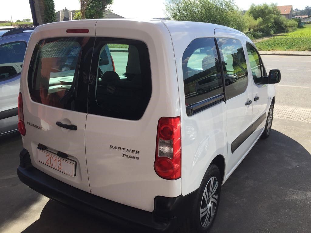 Peugeot Partener 1.6 HDI 75CV: VEHÍCULOS de Ocasión A Lagoa Ribadumia Peugeot Partener 1.6 HDI 75CV: VEHÍCULOS de Ocasión A Lagoa Ribadumia