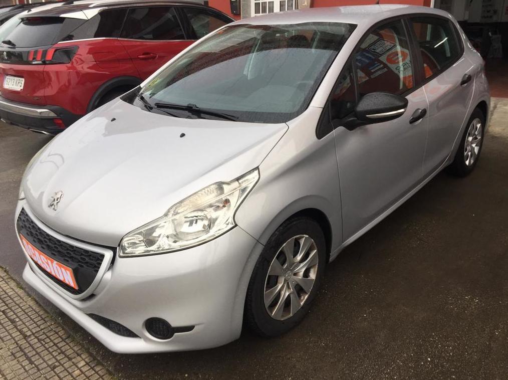 PEUGEOT 208 BUSINESS LINE 1.4HDI 70CV: de Ocasión A Lagoa PEUGEOT 208 BUSINESS LINE 1.4HDI 70CV: de Ocasión A Lagoa