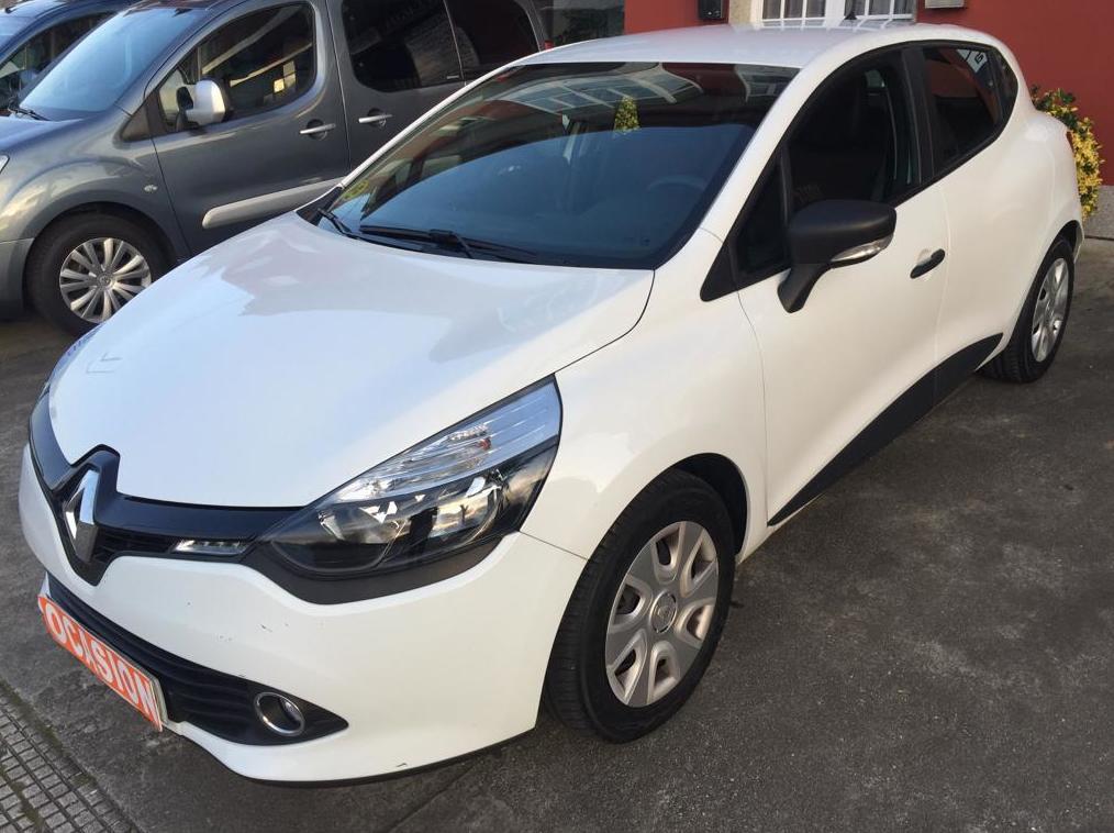 Renault Clio 1.5Dci 75CV: Vehículos de ocasión de OCASIÓN A LAGOA Renault Clio 1.5Dci 75CV: Vehículos de ocasión de OCASIÓN A LAGOA