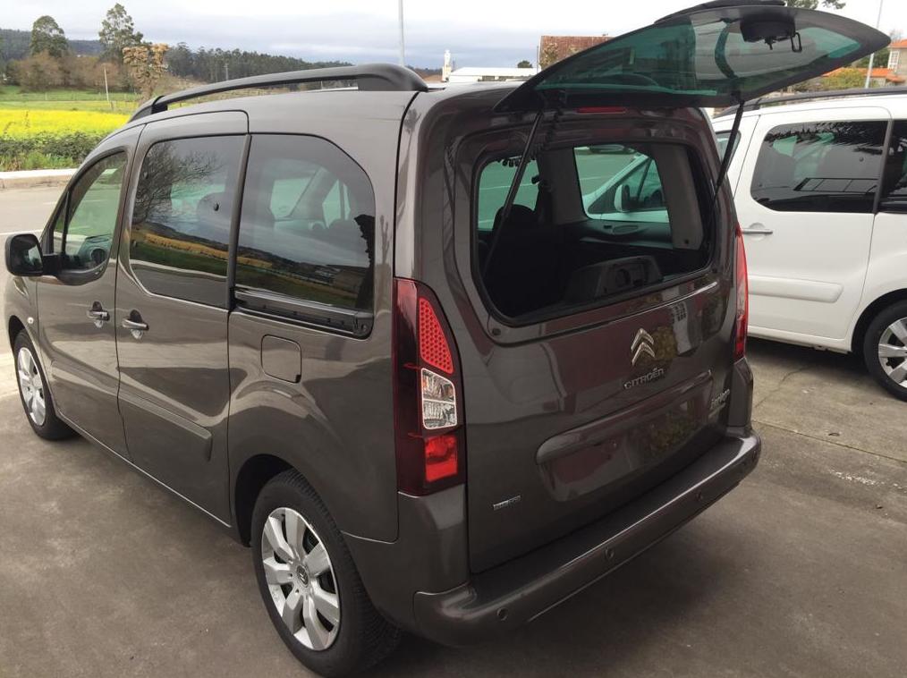 CITROEN BERLINGO 1.6 BlueHDI 120CV 6 VELOC: VEHÍCULOS de Ocasión A Lagoa Ribadumia CITROEN BERLINGO 1.6 BlueHDI 120CV 6 VELOC: VEHÍCULOS de Ocasión A Lagoa Ribadumia