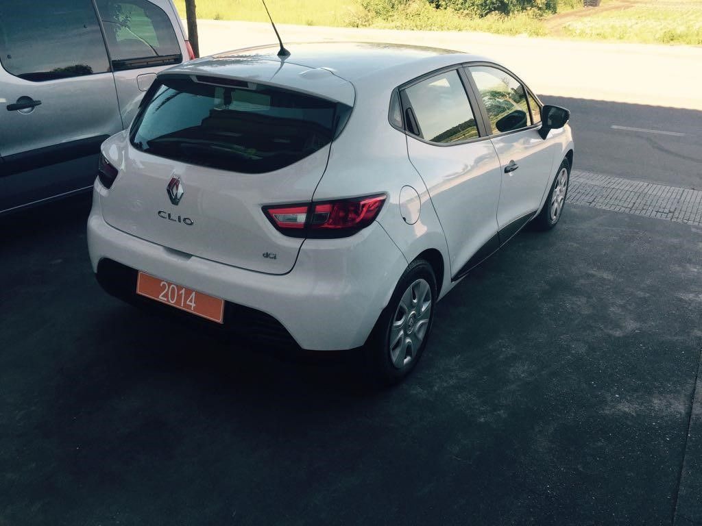 Renault Clio 1.5DCI 75 CV: VEHÍCULOS de Ocasión A Lagoa Ribadumia Renault Clio 1.5DCI 75 CV: VEHÍCULOS de Ocasión A Lagoa Ribadumia