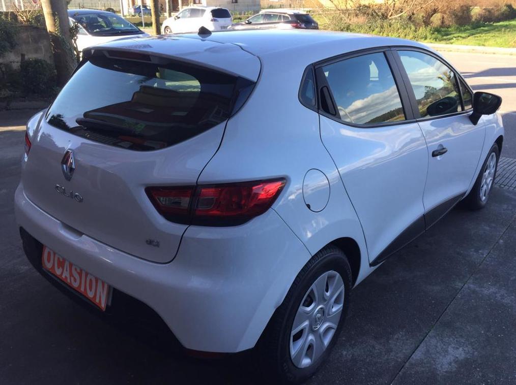 Renault Clio 1.5 Dci 75CV : Vehículos de ocasión de OCASIÓN A LAGOA Renault Clio 1.5 Dci 75CV : Vehículos de ocasión de OCASIÓN A LAGOA