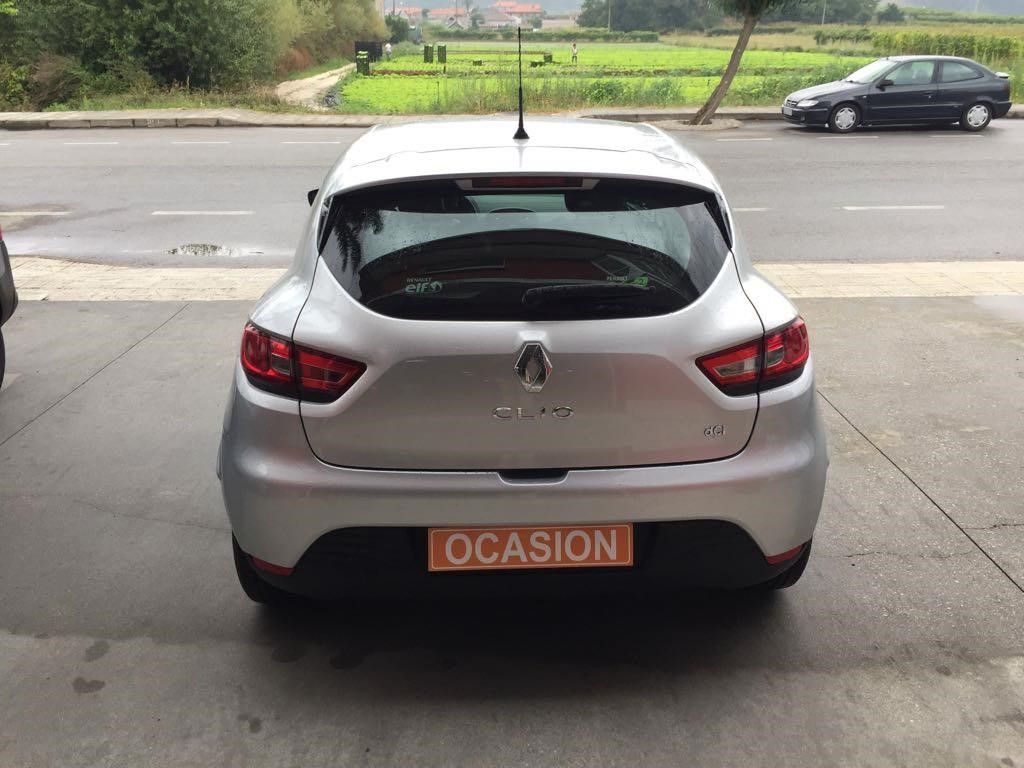 Renault Clio 1.5 DCI 75 CV: VEHÍCULOS de Ocasión A Lagoa Ribadumia Renault Clio 1.5 DCI 75 CV: VEHÍCULOS de Ocasión A Lagoa Ribadumia