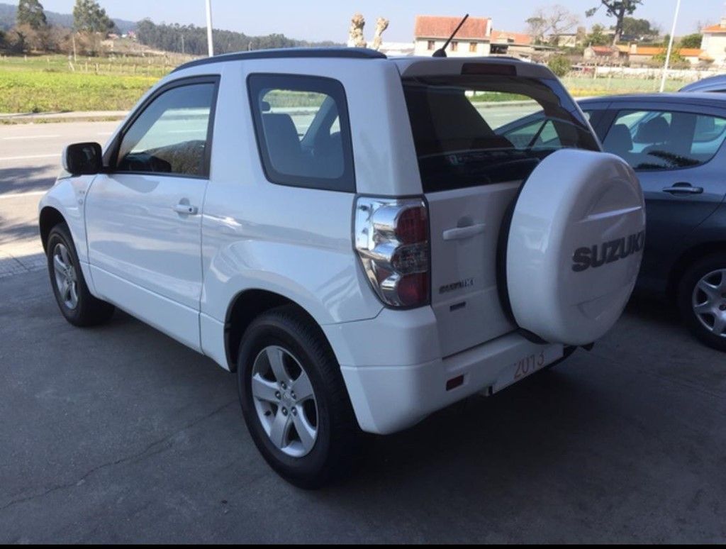 Suzuki Gran Vitara 1.9Ddis JXE 129CV: VEHÍCULOS de Ocasión A Lagoa Ribadumia Suzuki Gran Vitara 1.9Ddis JXE 129CV: VEHÍCULOS de Ocasión A Lagoa Ribadumia