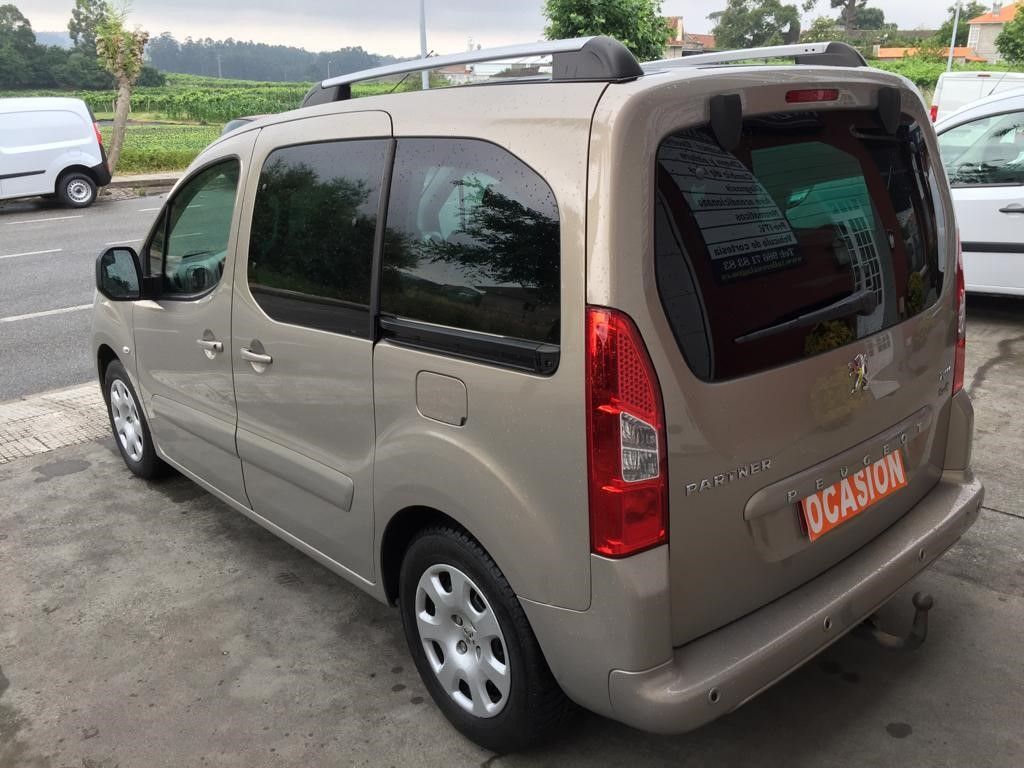Peugeot Partner 1.6HDI 111CV: VEHÍCULOS de Ocasión A Lagoa Ribadumia Peugeot Partner 1.6HDI 111CV: VEHÍCULOS de Ocasión A Lagoa Ribadumia