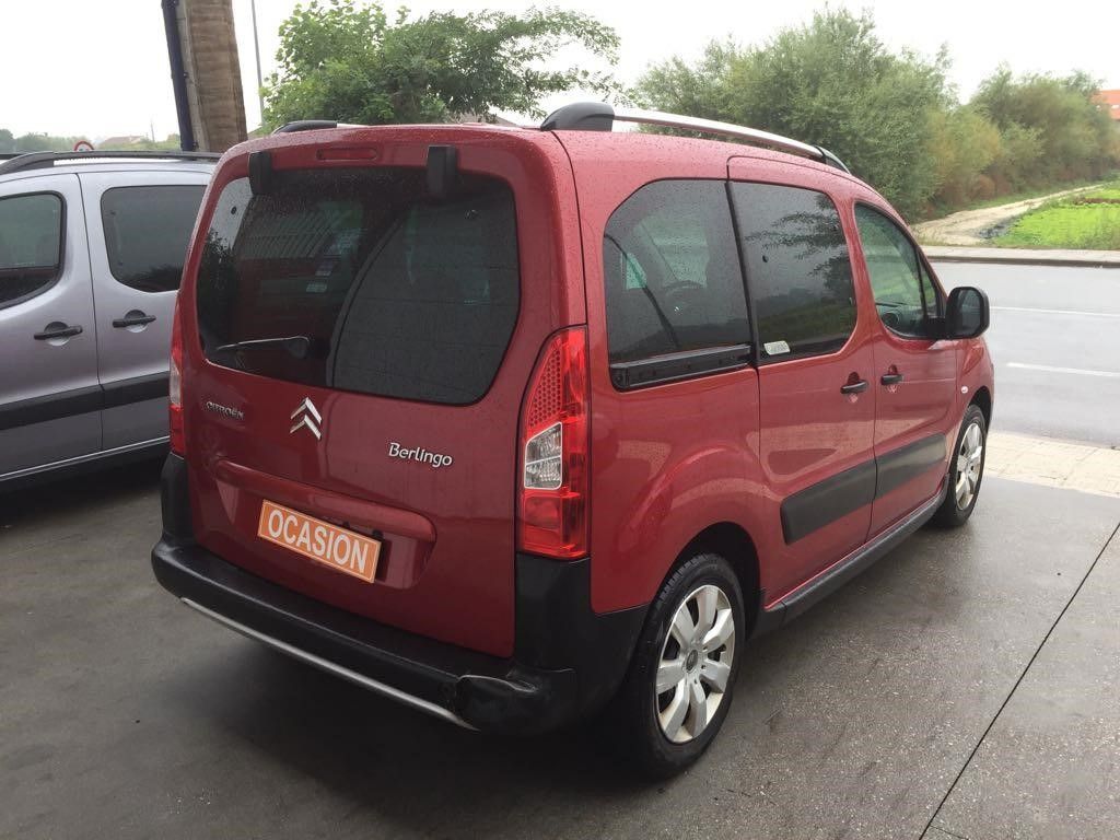 Citroën Berlingo XTR 1.6HDI 110CV: VEHÍCULOS de Ocasión A Lagoa Ribadumia Citroën Berlingo XTR 1.6HDI 110CV: VEHÍCULOS de Ocasión A Lagoa Ribadumia