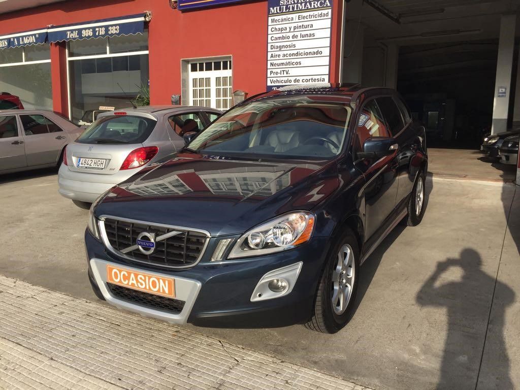 Volvo XC60 D5: Vehículos de ocasión de OCASIÓN A LAGOA Volvo XC60 D5: Vehículos de ocasión de OCASIÓN A LAGOA