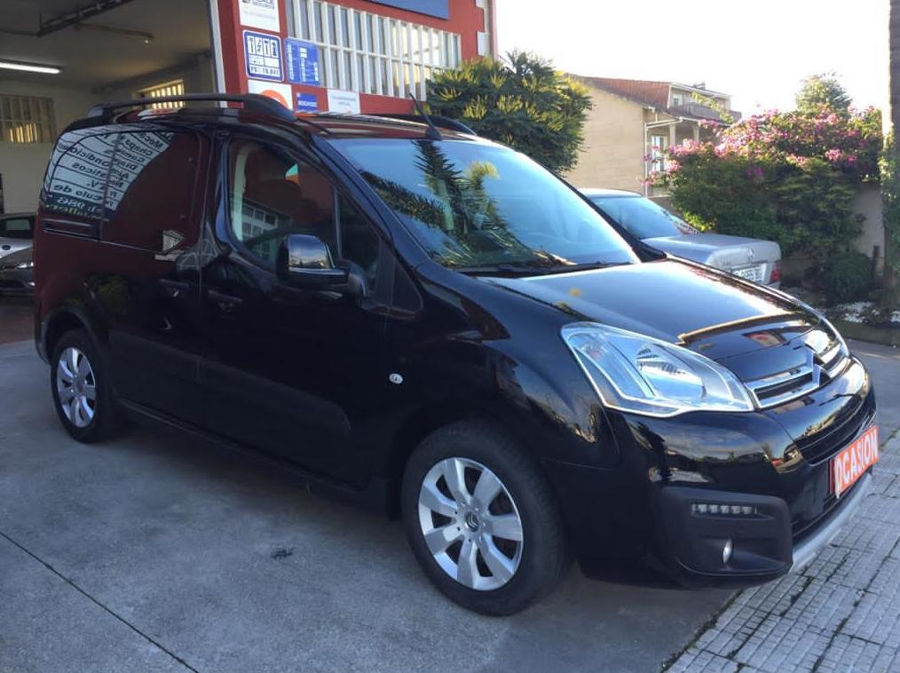 CITROEN BERLINGO 1.6BlueHDI 120CV: VEHÍCULOS de Ocasión A Lagoa Ribadumia CITROEN BERLINGO 1.6BlueHDI 120CV: VEHÍCULOS de Ocasión A Lagoa Ribadumia