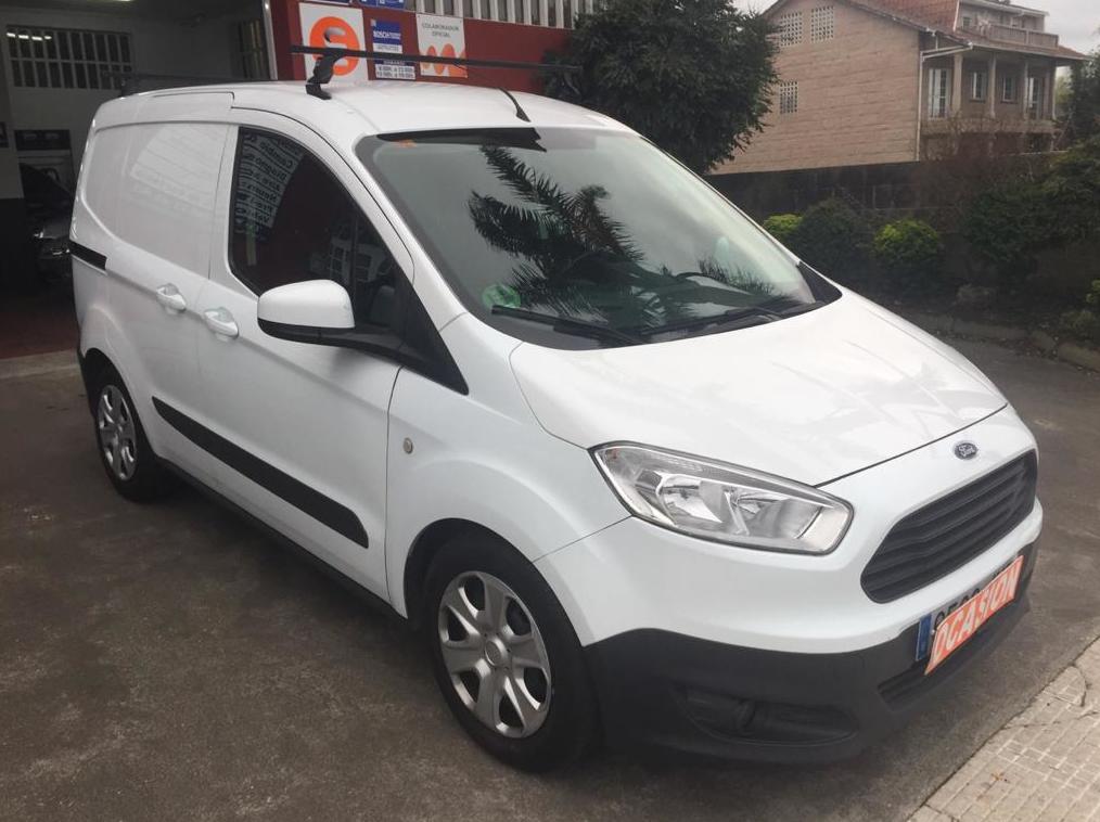 FORD TRANSIT COURIER 1.5Tdci 75CV: Vehículos de ocasión de OCASIÓN A LAGOA FORD TRANSIT COURIER 1.5Tdci 75CV: Vehículos de ocasión de OCASIÓN A LAGOA
