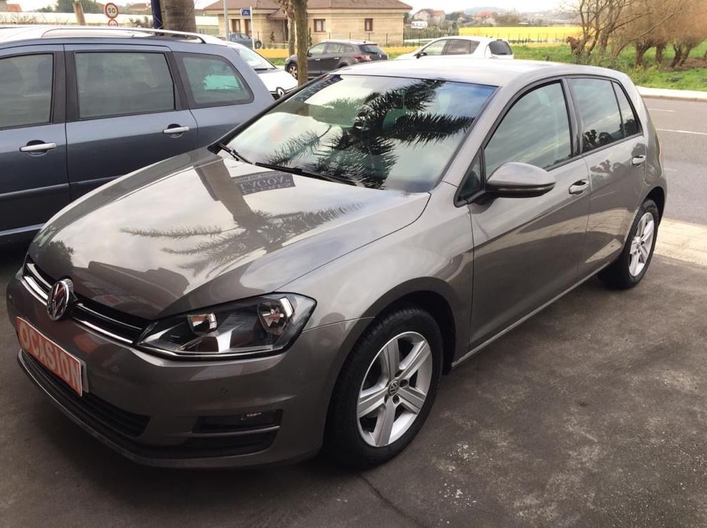 VOLKSWAGEN GOLF VII 1.6TDI BLUEMOTION 105CV: VEHÍCULOS de Ocasión A Lagoa Ribadumia VOLKSWAGEN GOLF VII 1.6TDI BLUEMOTION 105CV: VEHÍCULOS de Ocasión A Lagoa Ribadumia