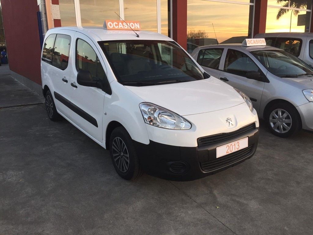 Peugeot Partner 1.6HDI 75CV: VEHÍCULOS de Ocasión A Lagoa Ribadumia Peugeot Partner 1.6HDI 75CV: VEHÍCULOS de Ocasión A Lagoa Ribadumia