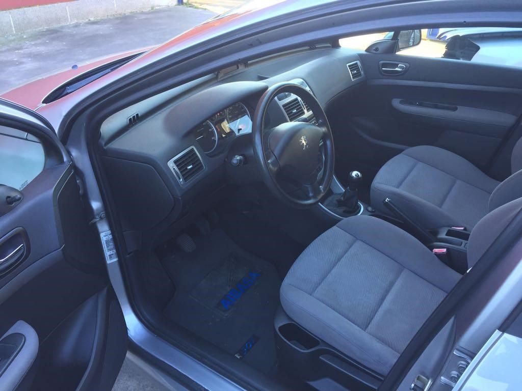Peugeot 307 2.0HDI 90 CV: VEHÍCULOS de Ocasión A Lagoa Ribadumia Peugeot 307 2.0HDI 90 CV: VEHÍCULOS de Ocasión A Lagoa Ribadumia