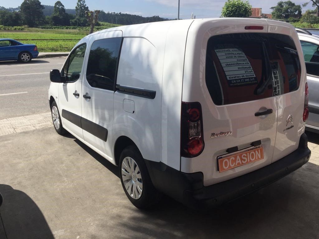 Citroën Berlingo L2 Maxi 1.6Hdi 92CV: VEHÍCULOS de Ocasión A Lagoa Ribadumia Citroën Berlingo L2 Maxi 1.6Hdi 92CV: VEHÍCULOS de Ocasión A Lagoa Ribadumia