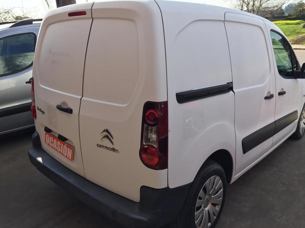 CITROEN BERLINGO FURGON 1.6HDI 92CV: VEHÍCULOS de Ocasión A Lagoa Ribadumia CITROEN BERLINGO FURGON 1.6HDI 92CV: VEHÍCULOS de Ocasión A Lagoa Ribadumia