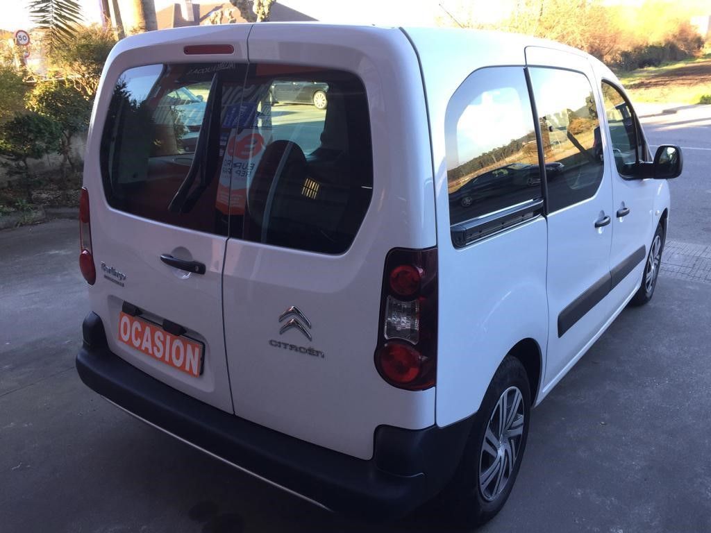 Citroën Berlingo 1.6HDI 75Cv: VEHÍCULOS de Ocasión A Lagoa Ribadumia Citroën Berlingo 1.6HDI 75Cv: VEHÍCULOS de Ocasión A Lagoa Ribadumia