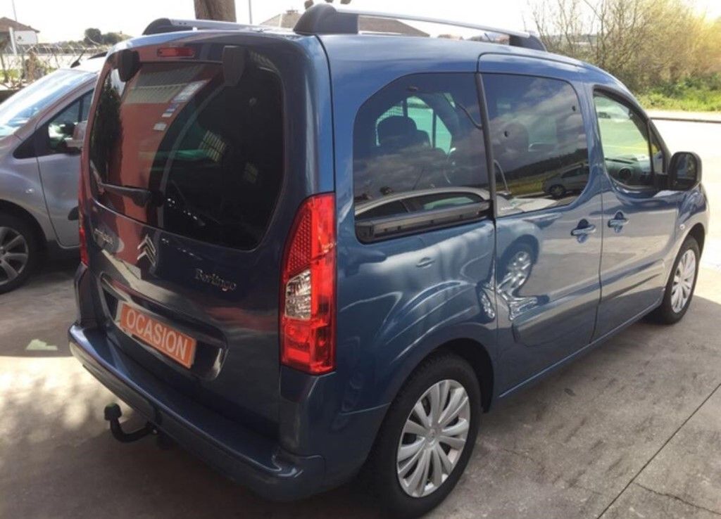 Citroën Berlingo 1.6 HDI 110CV: VEHÍCULOS de Ocasión A Lagoa Ribadumia Citroën Berlingo 1.6 HDI 110CV: VEHÍCULOS de Ocasión A Lagoa Ribadumia
