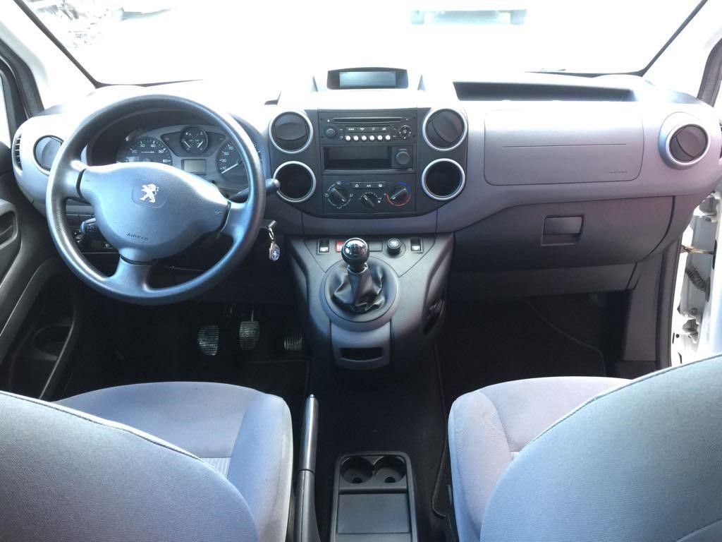 Peugeot Partener 1.6 HDI 75CV: VEHÍCULOS de Ocasión A Lagoa Ribadumia Peugeot Partener 1.6 HDI 75CV: VEHÍCULOS de Ocasión A Lagoa Ribadumia