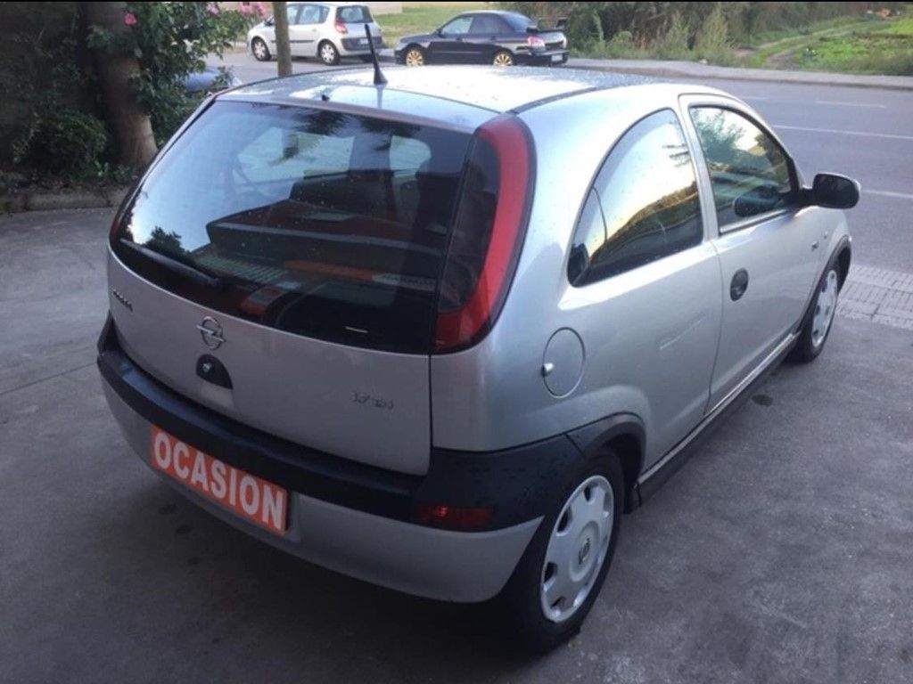 Opel Corsa 1.7 65Cv: VEHÍCULOS de Ocasión A Lagoa Ribadumia Opel Corsa 1.7 65Cv: VEHÍCULOS de Ocasión A Lagoa Ribadumia