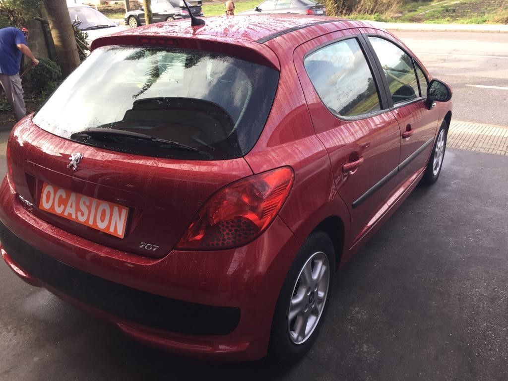 Peugeot 207 1.4HDI 68CV: VEHÍCULOS de Ocasión A Lagoa Peugeot 207 1.4HDI 68CV: VEHÍCULOS de Ocasión A Lagoa