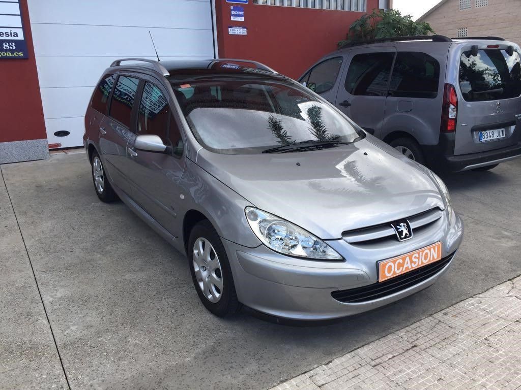 Peugeot 307 2.0Hdi 90Cv Plazas 6+1: VEHÍCULOS de Ocasión A Lagoa Ribadumia Peugeot 307 2.0Hdi 90Cv Plazas 6+1: VEHÍCULOS de Ocasión A Lagoa Ribadumia