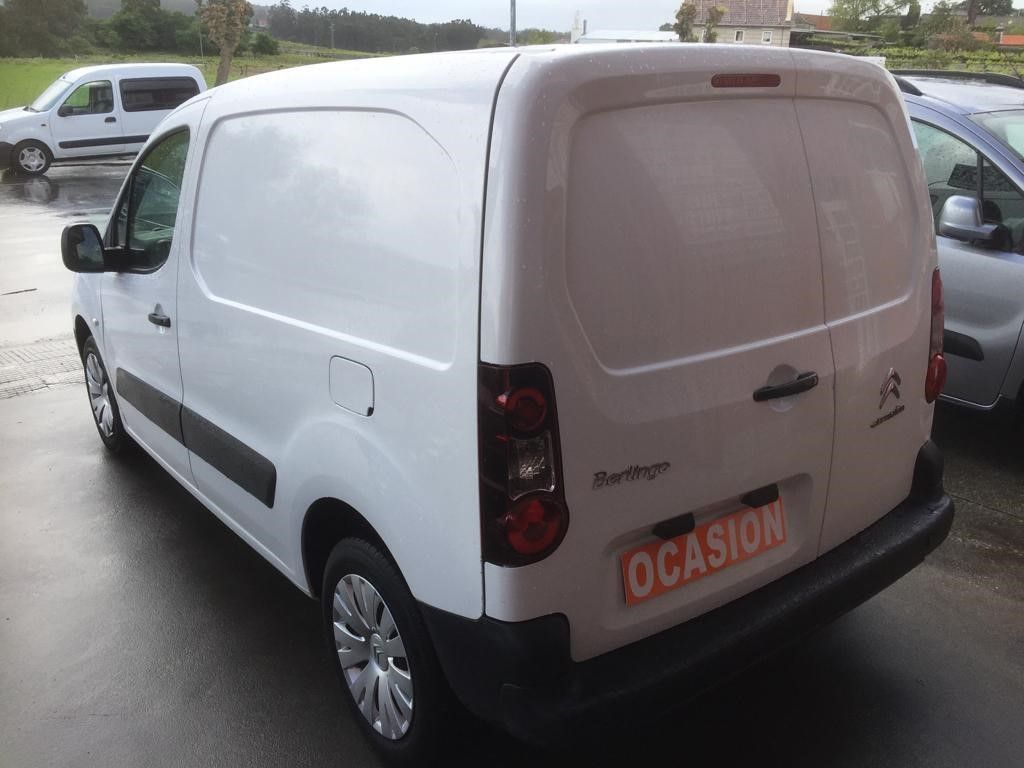 Citroën Berlingo 1.6HDI 75CV: Vehículos de ocasión de OCASIÓN A LAGOA Citroën Berlingo 1.6HDI 75CV: Vehículos de ocasión de OCASIÓN A LAGOA