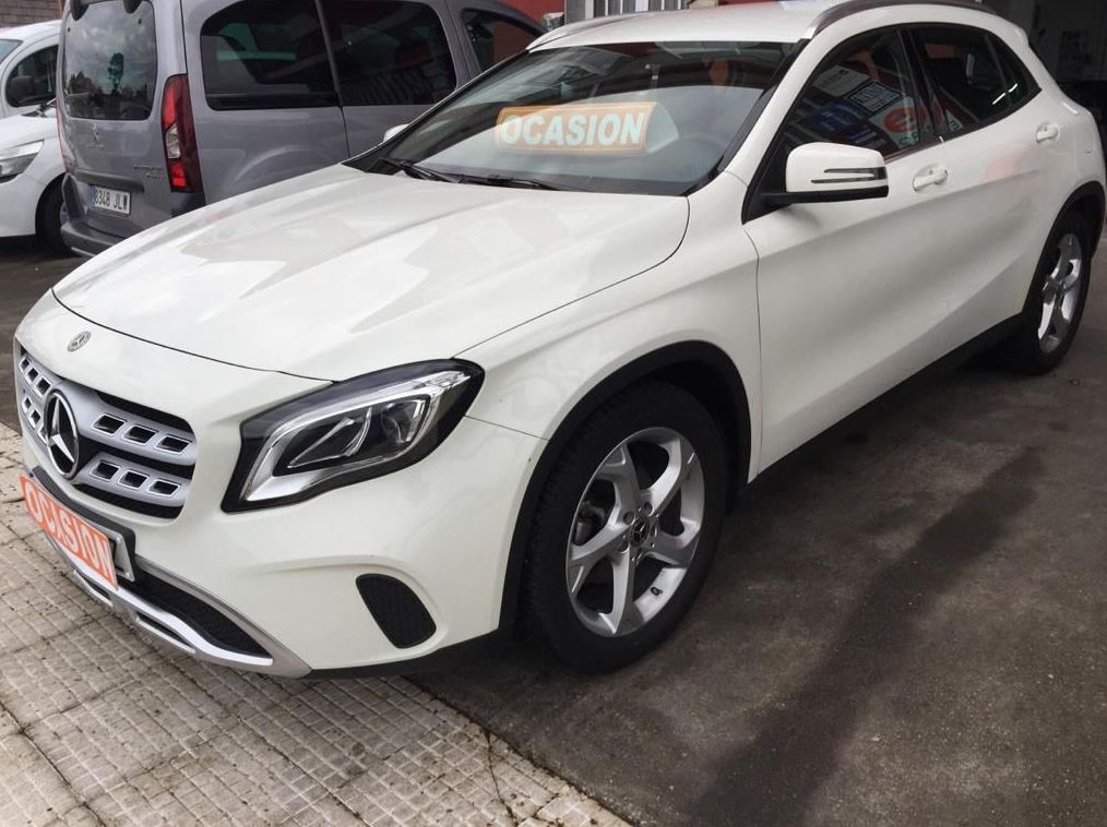 MERCEDES GLA 200d 136CV: VEHÍCULOS de Ocasión A Lagoa Ribadumia MERCEDES GLA 200d 136CV: VEHÍCULOS de Ocasión A Lagoa Ribadumia