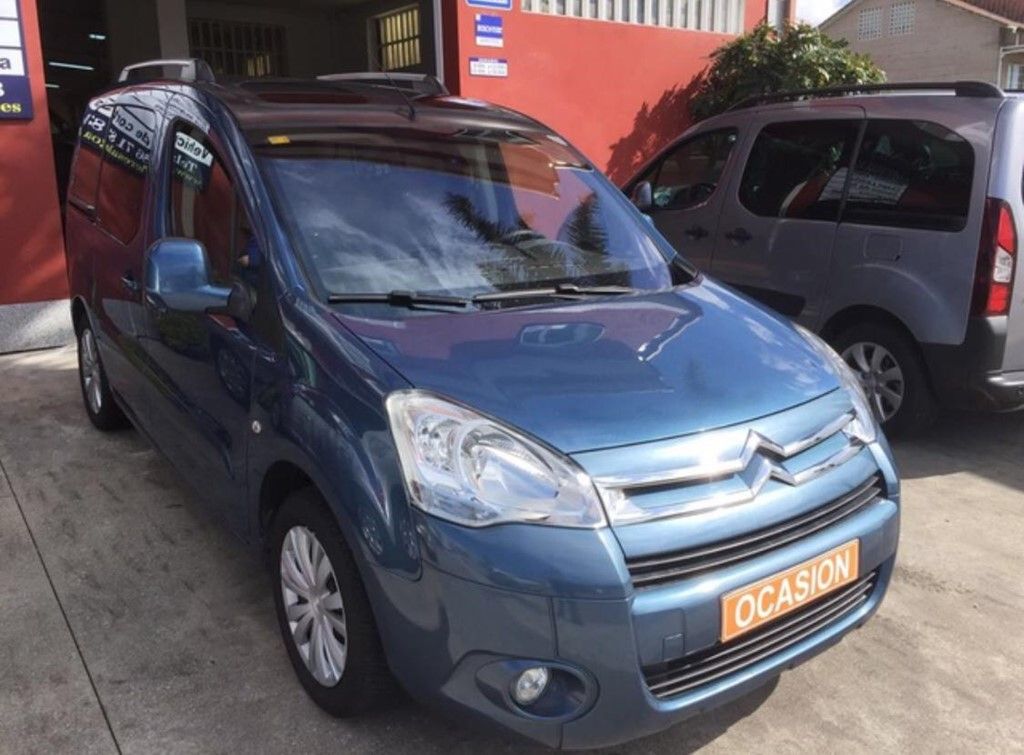 Citroën Berlingo 1.6HDI 110CV: VEHÍCULOS de Ocasión A Lagoa Ribadumia Citroën Berlingo 1.6HDI 110CV: VEHÍCULOS de Ocasión A Lagoa Ribadumia