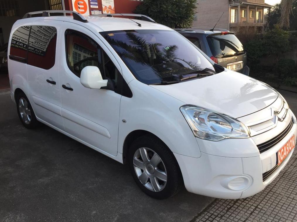 Citroen Berlingo 1.6HDI 90CV: Vehículos de ocasión de OCASIÓN A LAGOA Citroen Berlingo 1.6HDI 90CV: Vehículos de ocasión de OCASIÓN A LAGOA