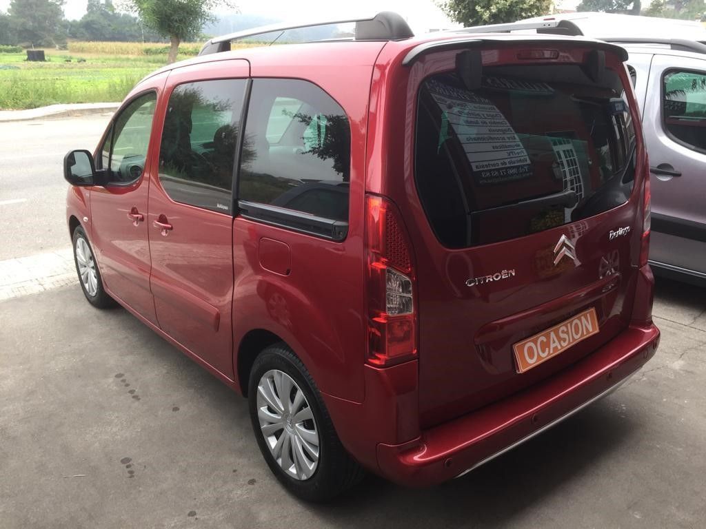 Citroën Berlingo 1.6HDI 109CV: VEHÍCULOS de Ocasión A Lagoa Ribadumia Citroën Berlingo 1.6HDI 109CV: VEHÍCULOS de Ocasión A Lagoa Ribadumia