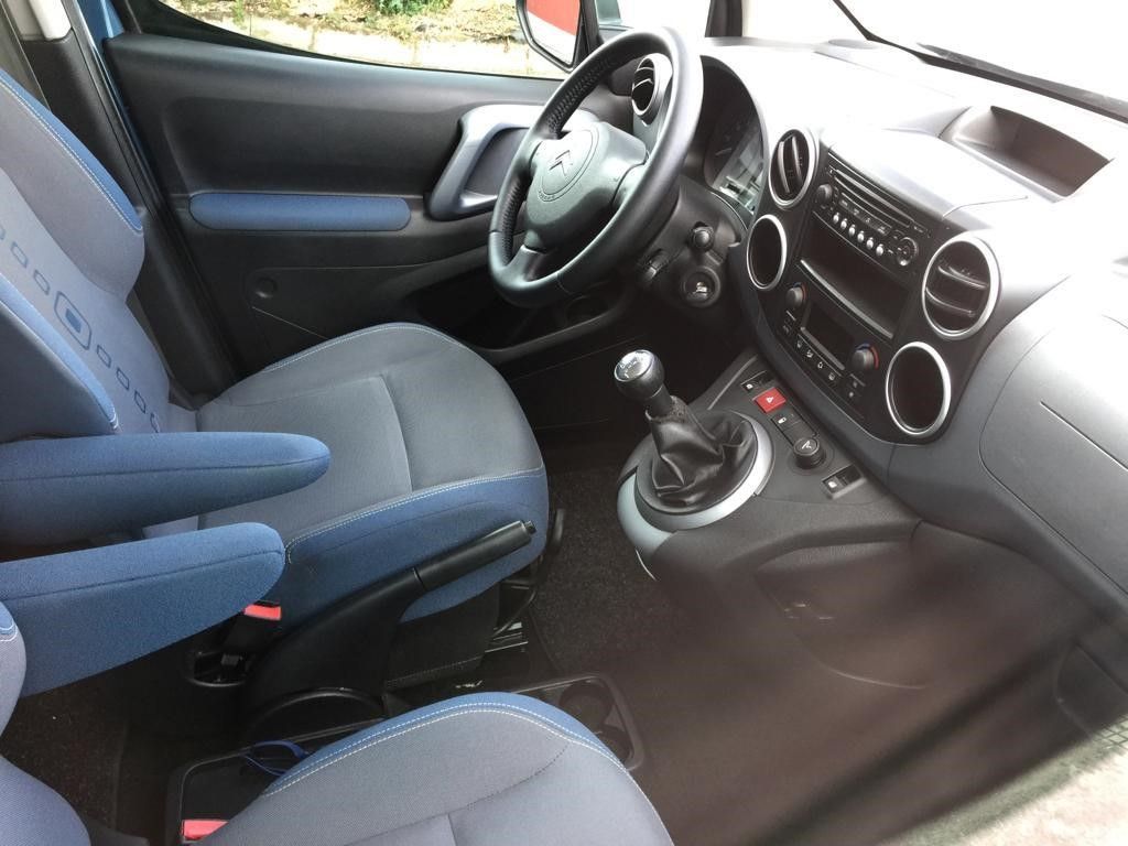Citroën Berlingo 1.6HDI 111Cv: VEHÍCULOS de Ocasión A Lagoa Ribadumia Citroën Berlingo 1.6HDI 111Cv: VEHÍCULOS de Ocasión A Lagoa Ribadumia