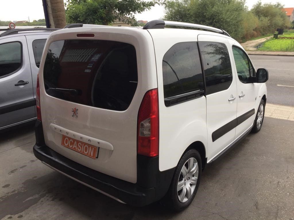 Peugeot Partner 1.6 HDI 90CV: VEHÍCULOS de Ocasión A Lagoa Ribadumia Peugeot Partner 1.6 HDI 90CV: VEHÍCULOS de Ocasión A Lagoa Ribadumia