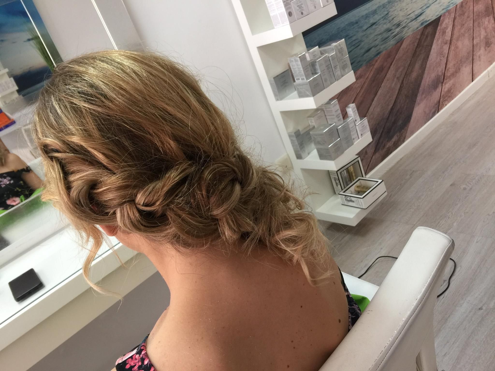 Peluqueria señora : Peluquería y estética de Lola Gómez Estilistas Peluqueria señora : Peluquería y estética de Lola Gómez Estilistas