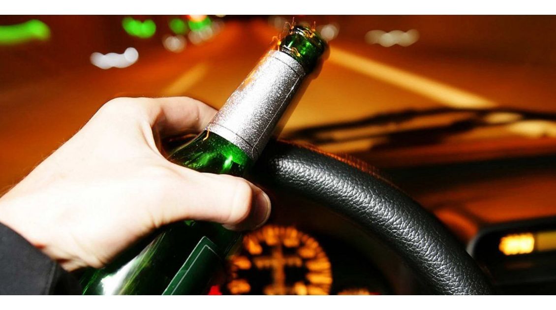 Los coches del futuro detectarán si el conductor está bajo los efectos del alcohol o las drogas.  }}