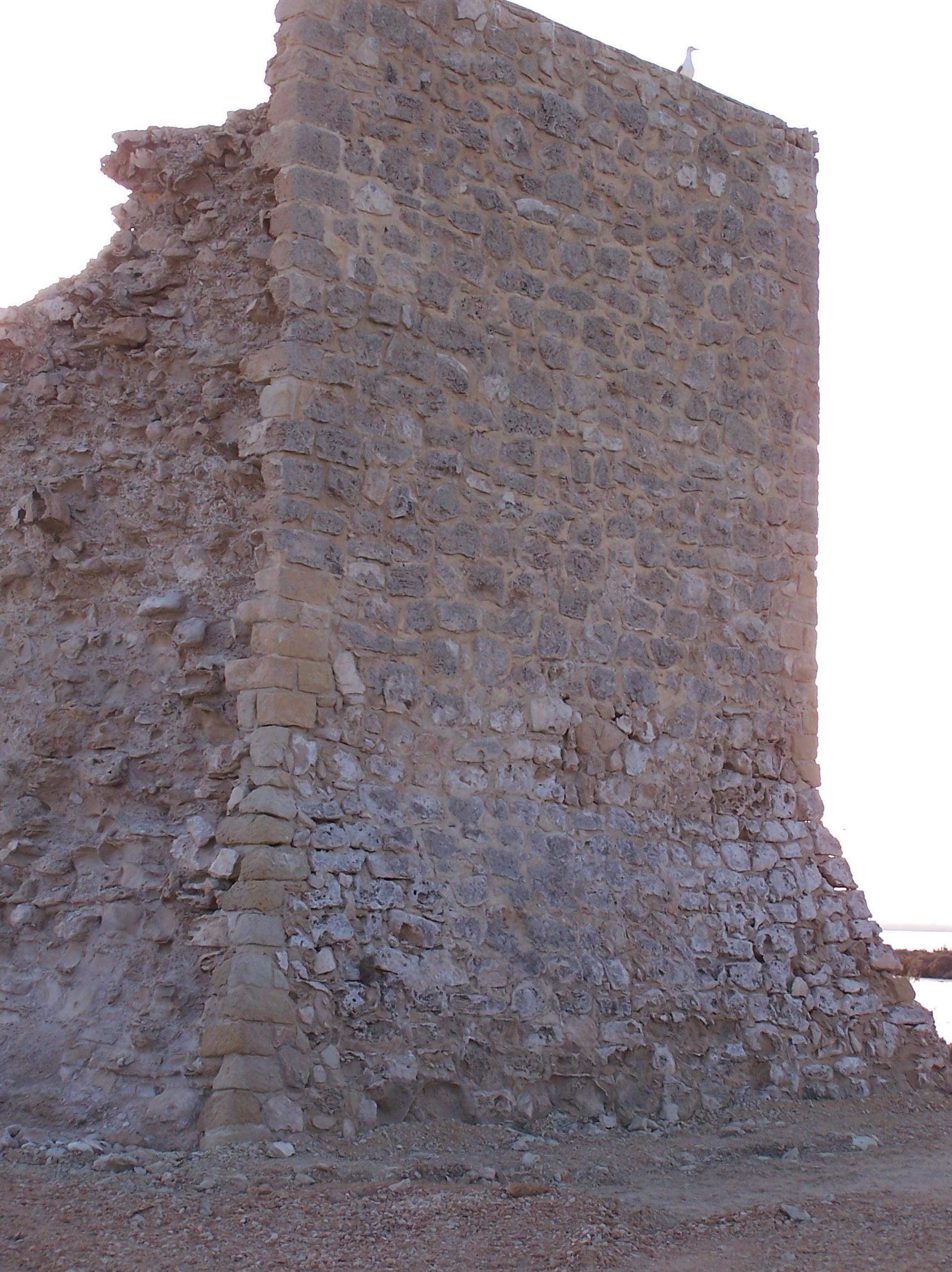 Torre el Tamarit sin Rehabilitar Torre el Tamarit sin Rehabilitar