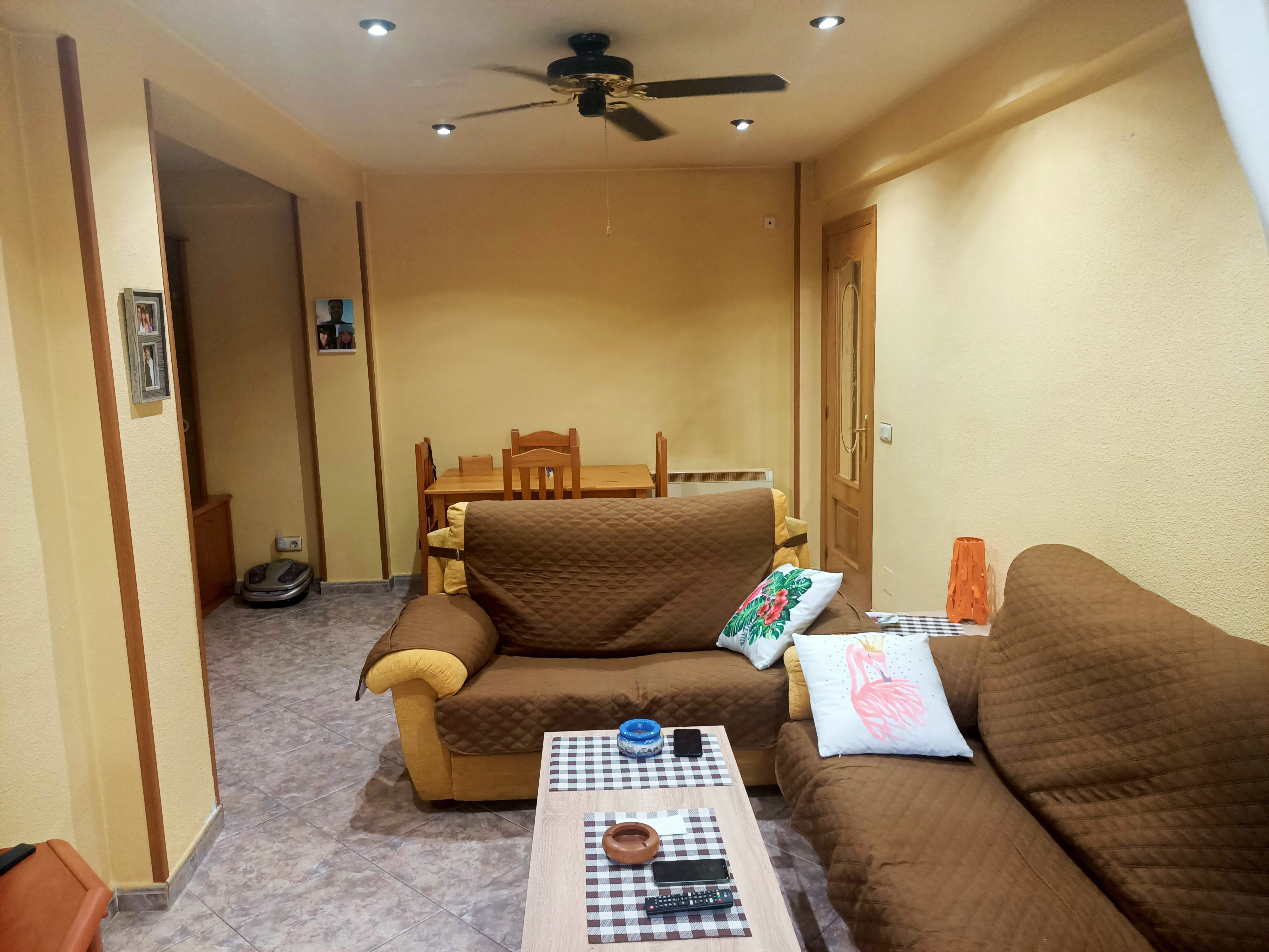 VIVIENDA EN FUENLABRADA: INMUEBLES TOP de Arroyo House VIVIENDA EN FUENLABRADA: INMUEBLES TOP de Arroyo House
