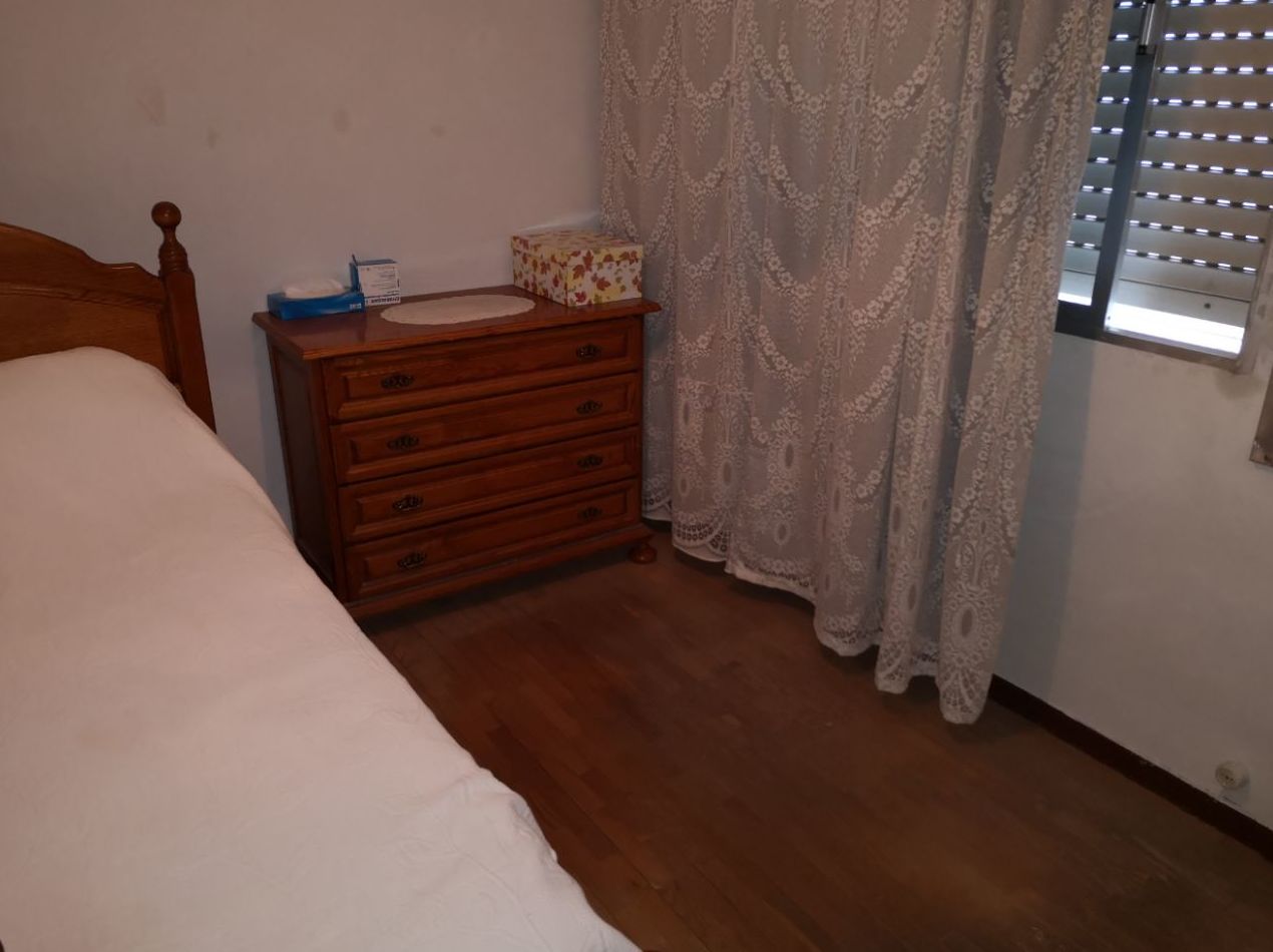 VIVIENDA 3 DORMITORIOS EN CENTRO DE MÓSTOLES: INMUEBLES TOP de Arroyo House VIVIENDA 3 DORMITORIOS EN CENTRO DE MÓSTOLES: INMUEBLES TOP de Arroyo House