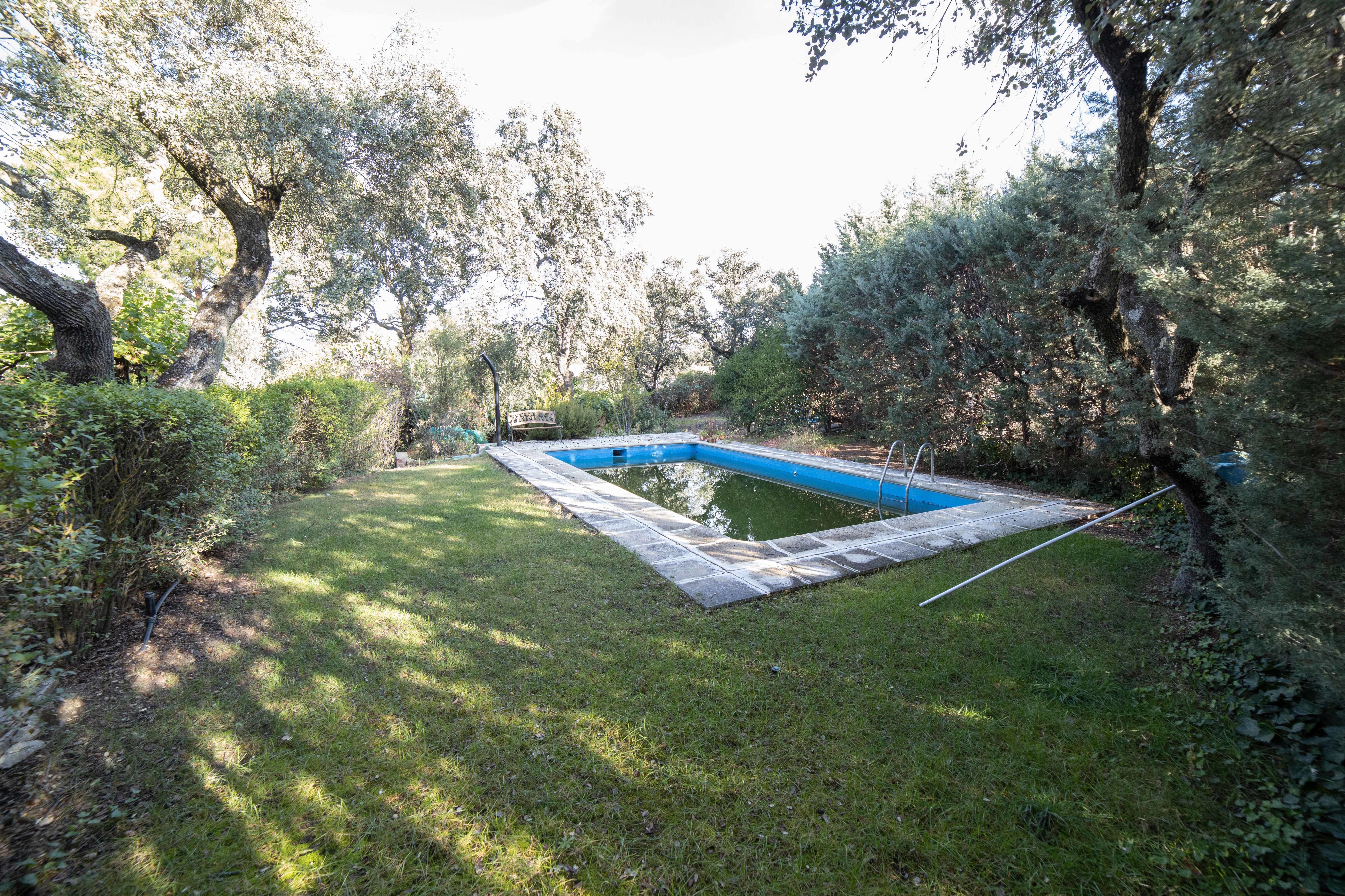 CHALET EN COTORREDONDO: INMUEBLES TOP de Arroyo House CHALET EN COTORREDONDO: INMUEBLES TOP de Arroyo House