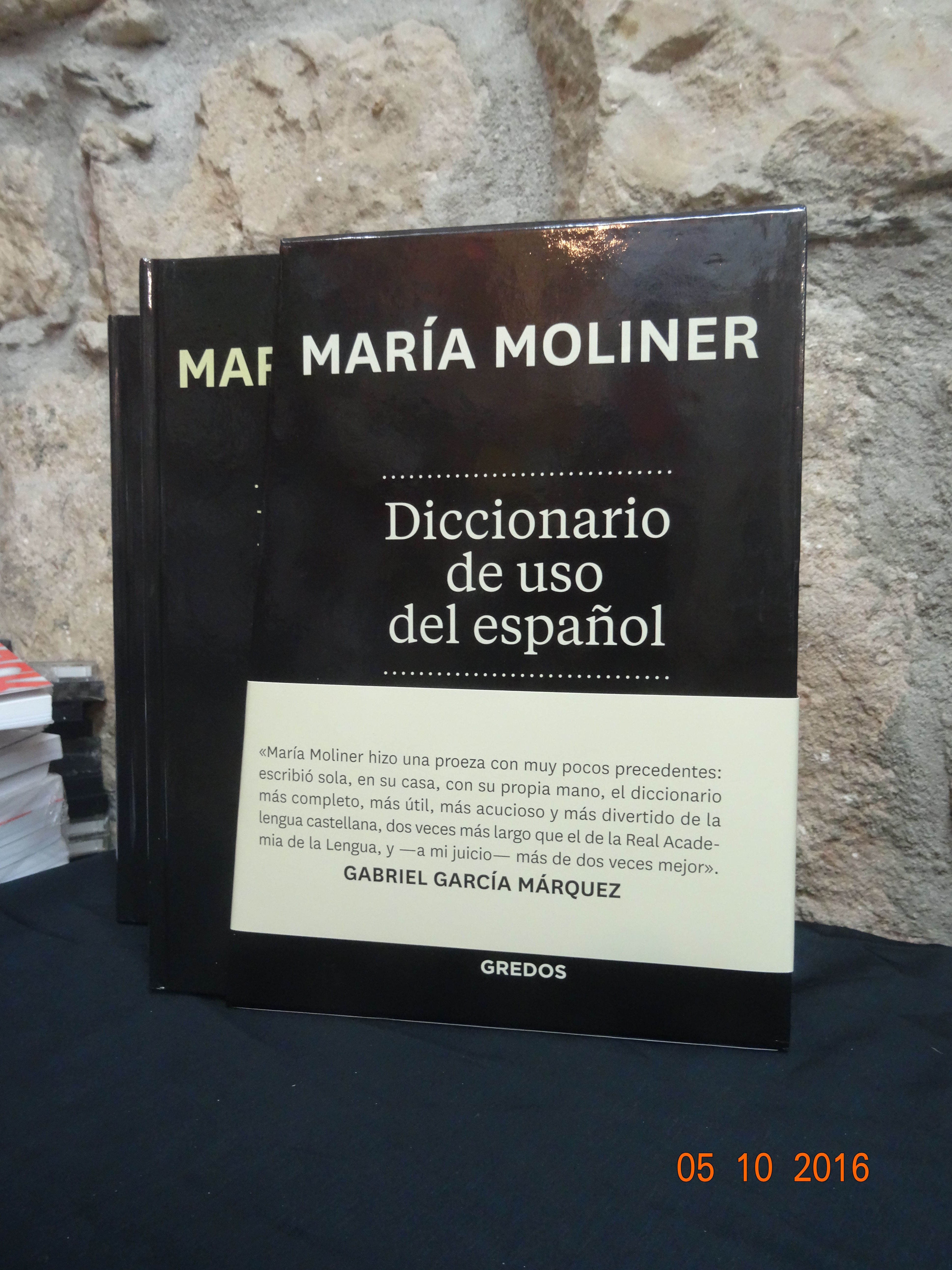 Diccionario de uso del Español María Moliner: SECCIONES de Librería Nueva Plaza Universitaria Diccionario de uso del Español María Moliner: SECCIONES de Librería Nueva Plaza Universitaria