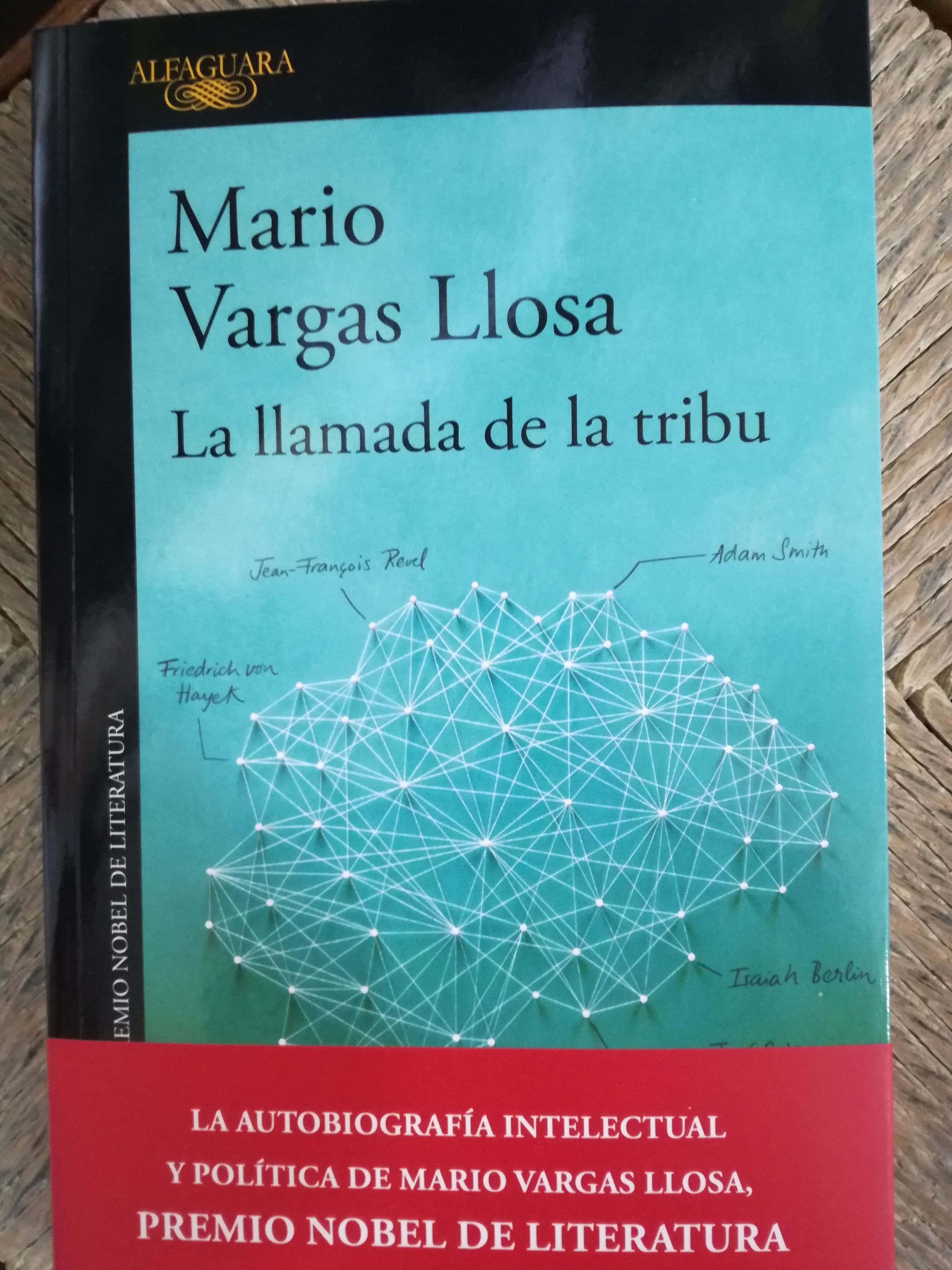La llamada de la tribu: SECCIONES de Librería Nueva Plaza Universitaria La llamada de la tribu: SECCIONES de Librería Nueva Plaza Universitaria