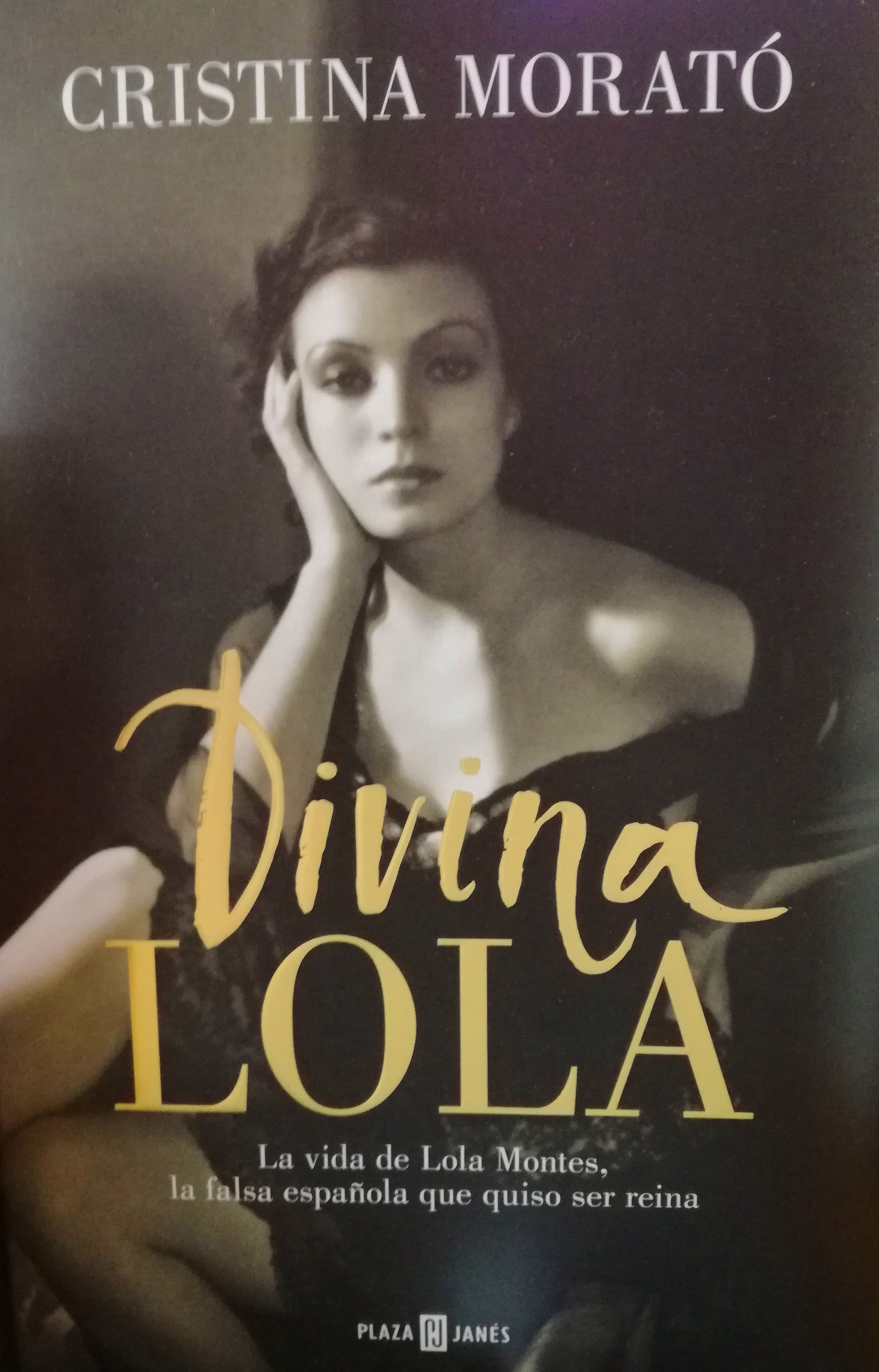 DIVINA LOLA : SECCIONES de Librería Nueva Plaza Universitaria DIVINA LOLA : SECCIONES de Librería Nueva Plaza Universitaria