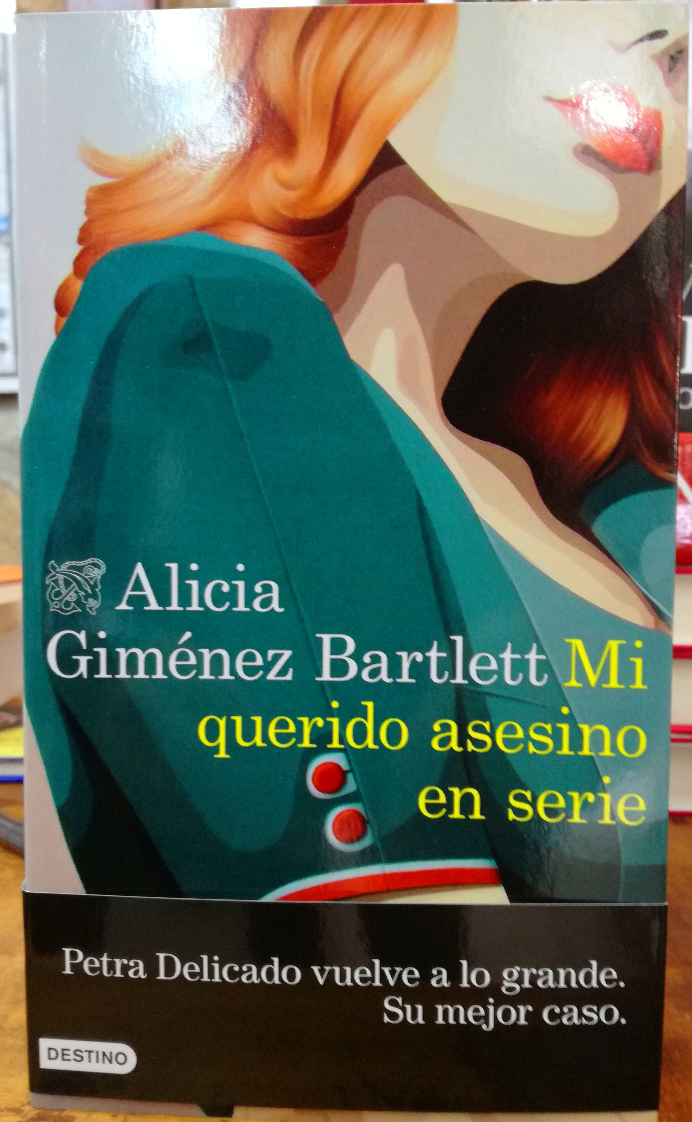Mi querido asesino en serie: SECCIONES de Librería Nueva Plaza Universitaria Mi querido asesino en serie: SECCIONES de Librería Nueva Plaza Universitaria