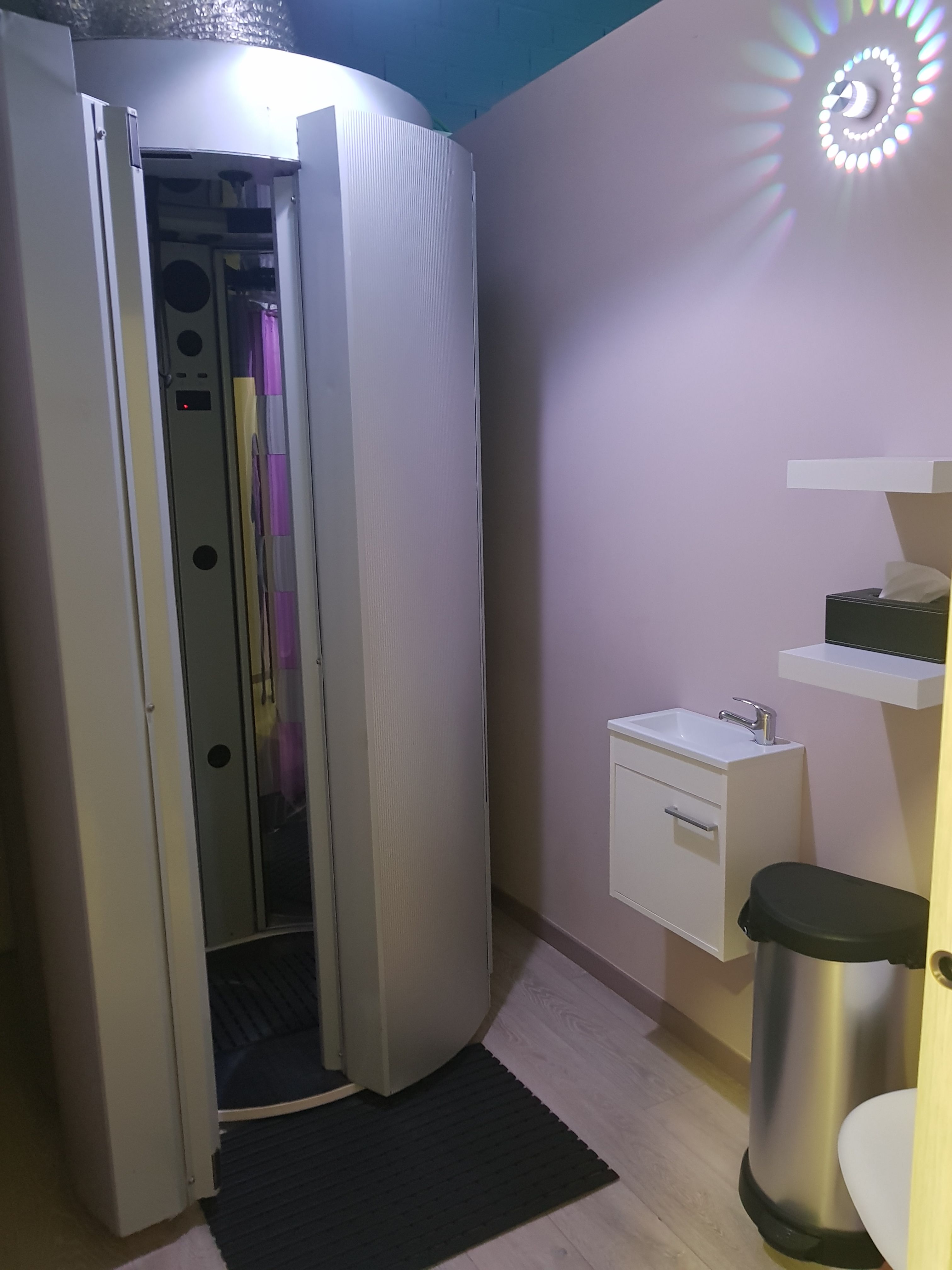 Solarium: Peluquería y Estética de Sunset Sun and Beauty Solarium: Peluquería y Estética de Sunset Sun and Beauty