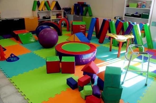 Psicomotricidad Infantil: Catálogo de Centro Infantil Gente Pequeña Psicomotricidad Infantil: Catálogo de Centro Infantil Gente Pequeña