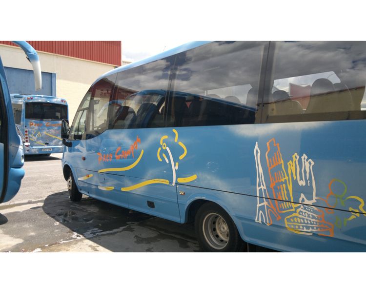 Autobuses para bodas en Granada