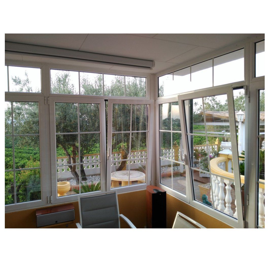Ventanas abatibles / oscilobatientes: Servicios de Persianas y Toldos de la Cruz, S.L. Ventanas abatibles / oscilobatientes: Servicios de Persianas y Toldos de la Cruz, S.L.