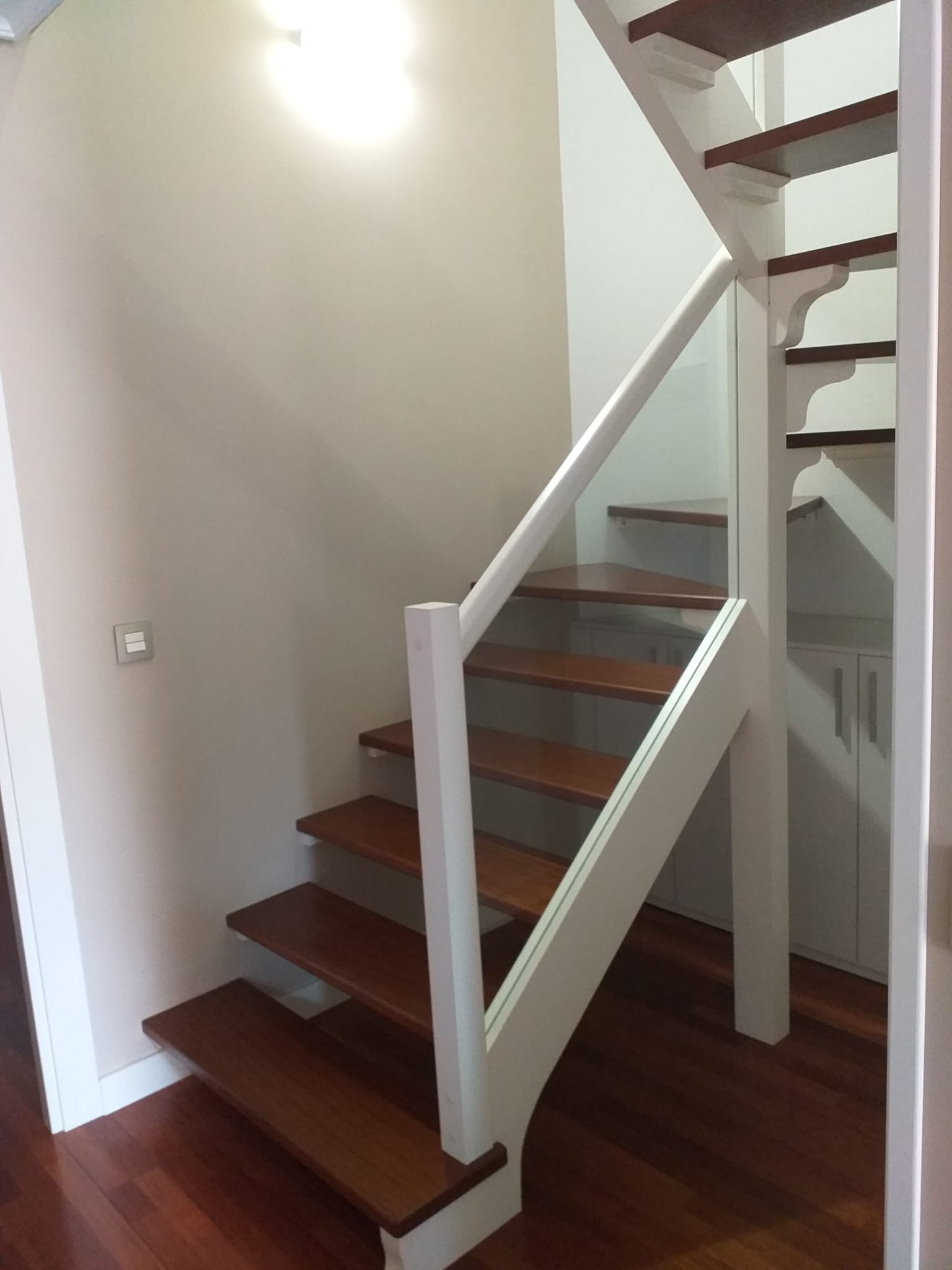 Escaleras y balaustres: Servicios de Ebanistería y Carpintería Martín Escaleras y balaustres: Servicios de Ebanistería y Carpintería Martín