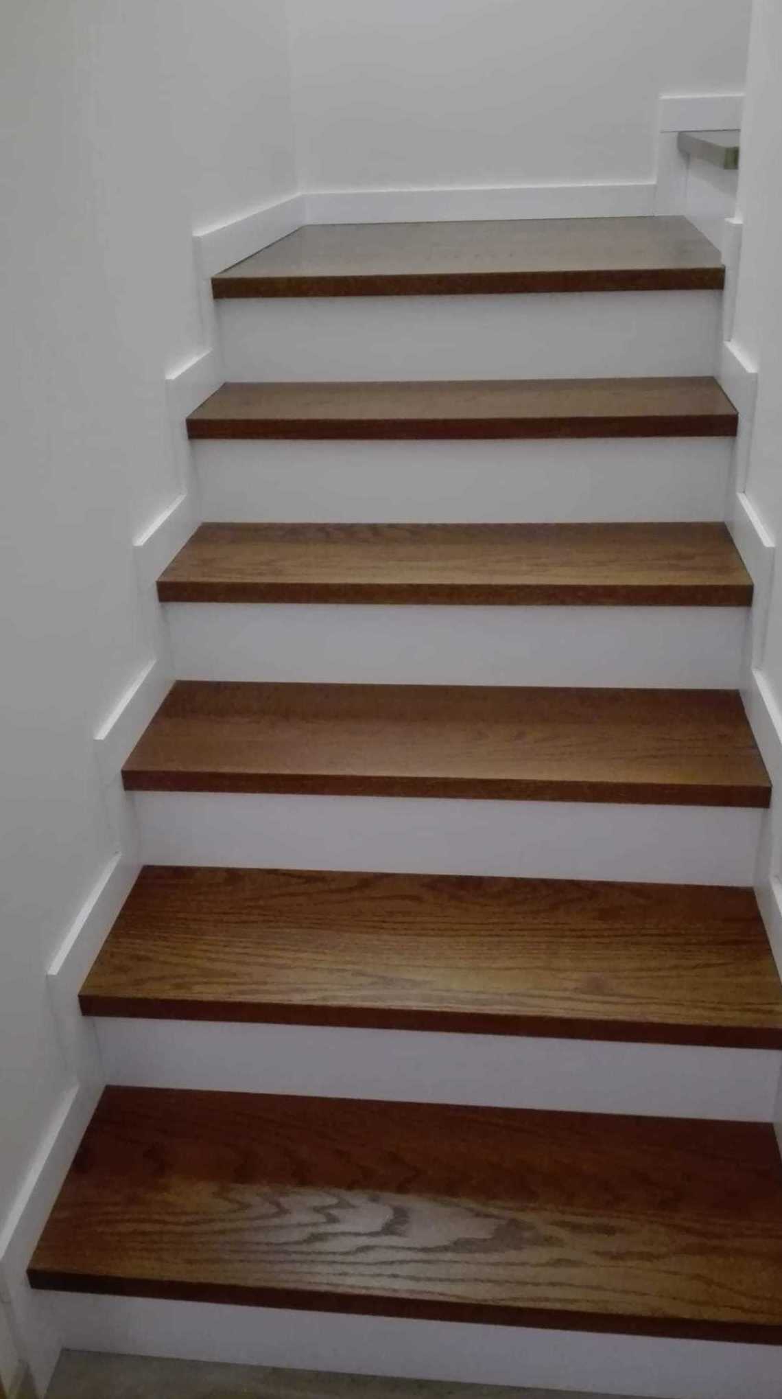Escaleras y balaustres: Servicios de Ebanistería y Carpintería Martín Escaleras y balaustres: Servicios de Ebanistería y Carpintería Martín
