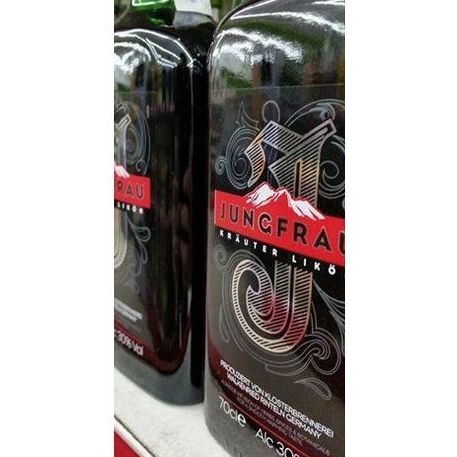 Licor de hierbas alemán Jungfrau: Productos of Hiper Licores Licor de hierbas alemán Jungfrau: Productos of Hiper Licores