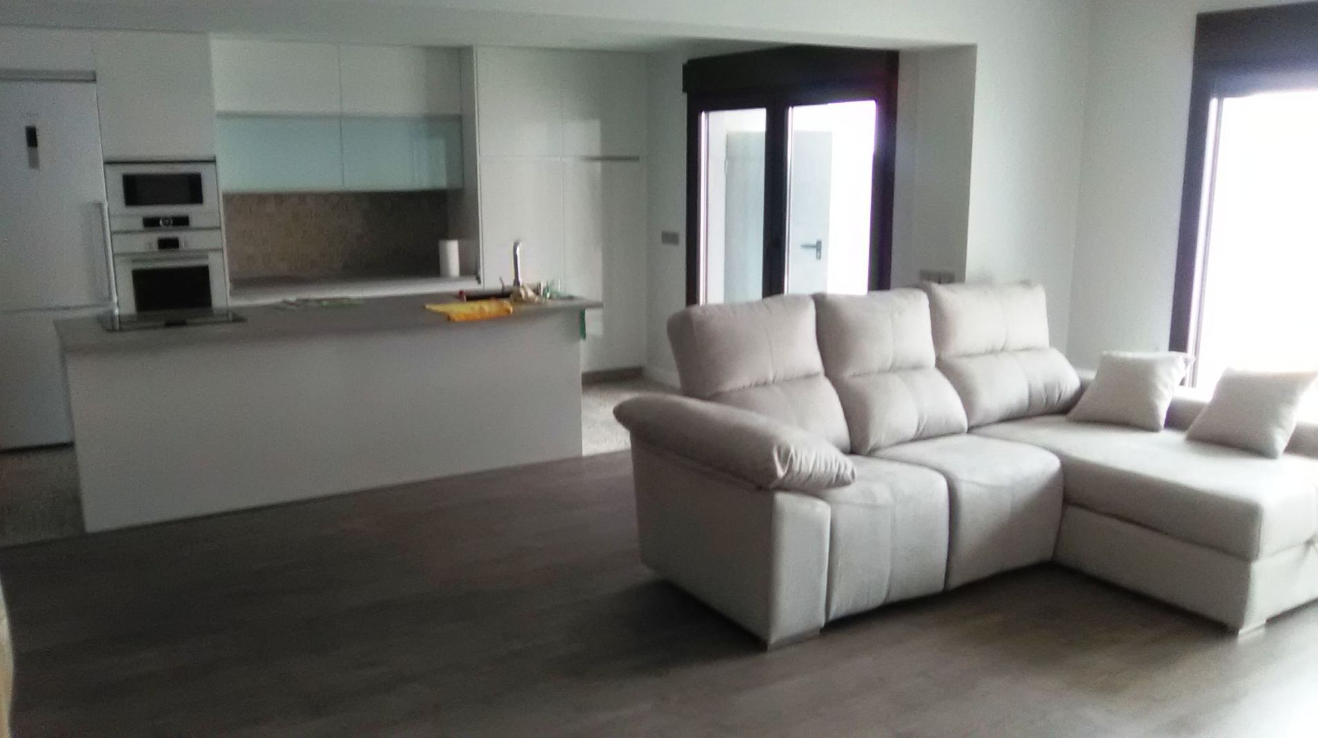 A ESTRENAR AV COLON CON ANTONIO MASA: Servicios de CASA INTEGRAL A ESTRENAR AV COLON CON ANTONIO MASA: Servicios de CASA INTEGRAL
